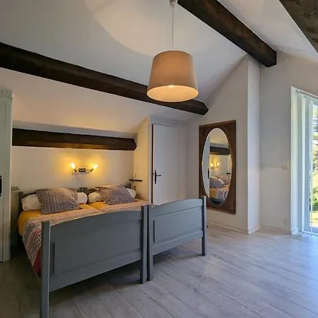 Country house Nature Au Chambon-sur-lignon: Terrasse, Wifi, Proche Activites Et Commerces - Fr-1-582-137 Le Chambon-sur-Lignon
