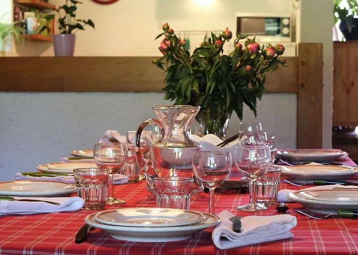 Nature Au Chambon-sur-lignon: Terrasse, Wifi, Proche Activités Et Commerces - Fr-1-582-137 *